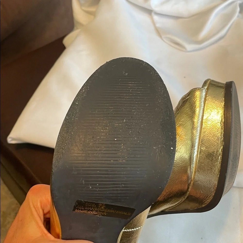 Gold Peep-Toe Heels by Qupid